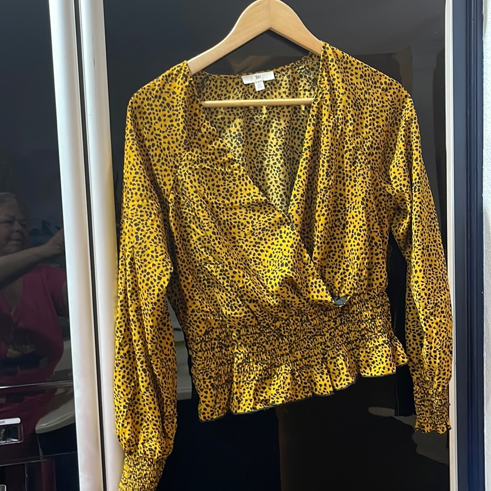 BP Leopard top